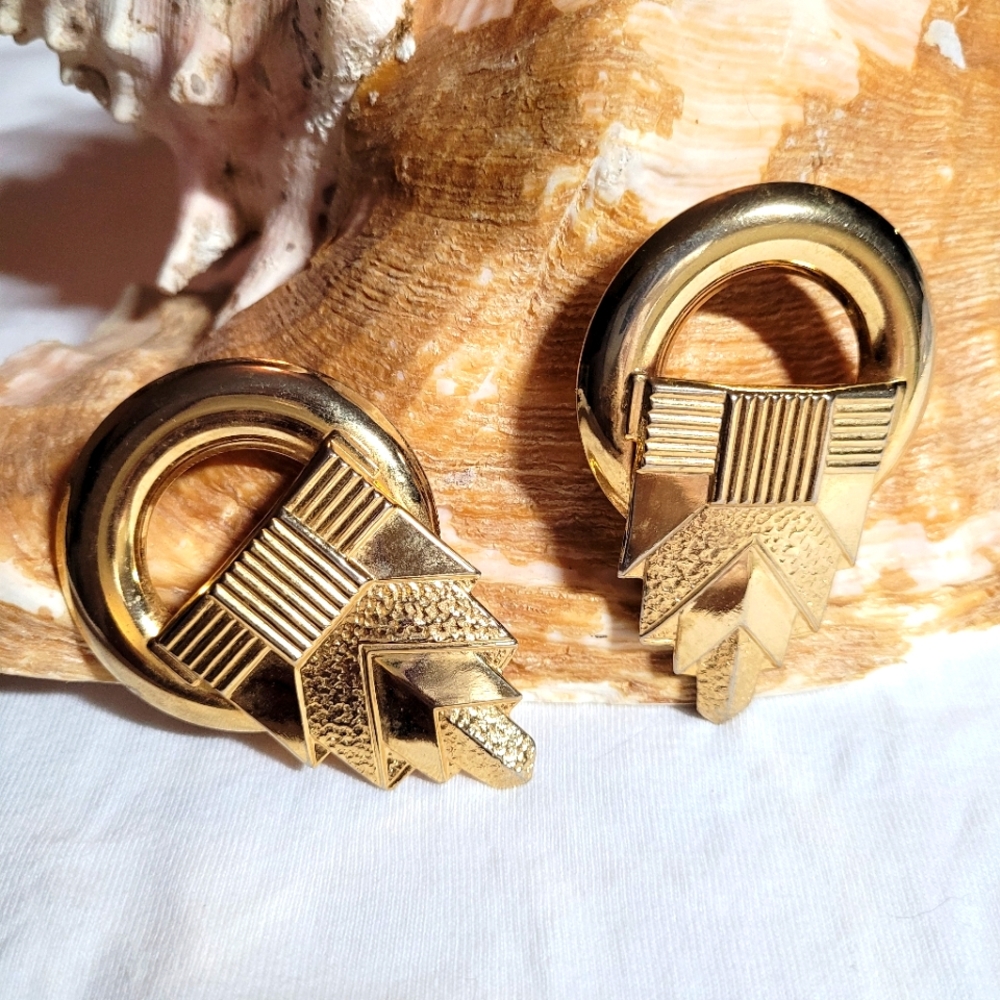 Art Deco style vintage earrings
